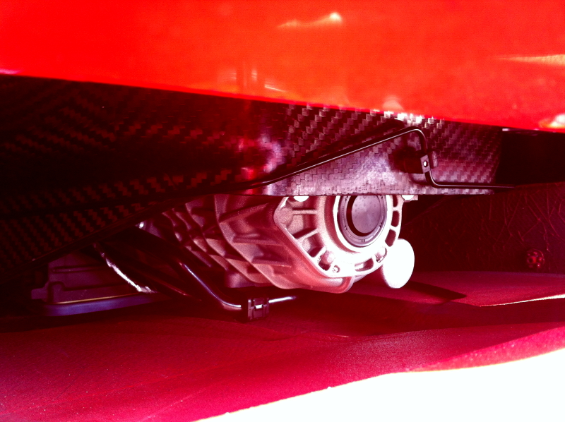 Illustration for article titled Sharing A Track With A Porsche 918 Makes For A Very Good Day